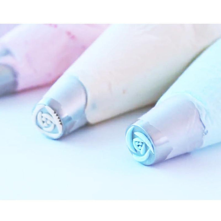 CakeLove - Flower-Shaped Frosting Nozzles Viskana
