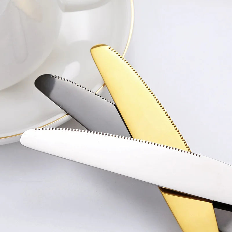 Viskana 30-Piece Luxury Golden Cutlery Set