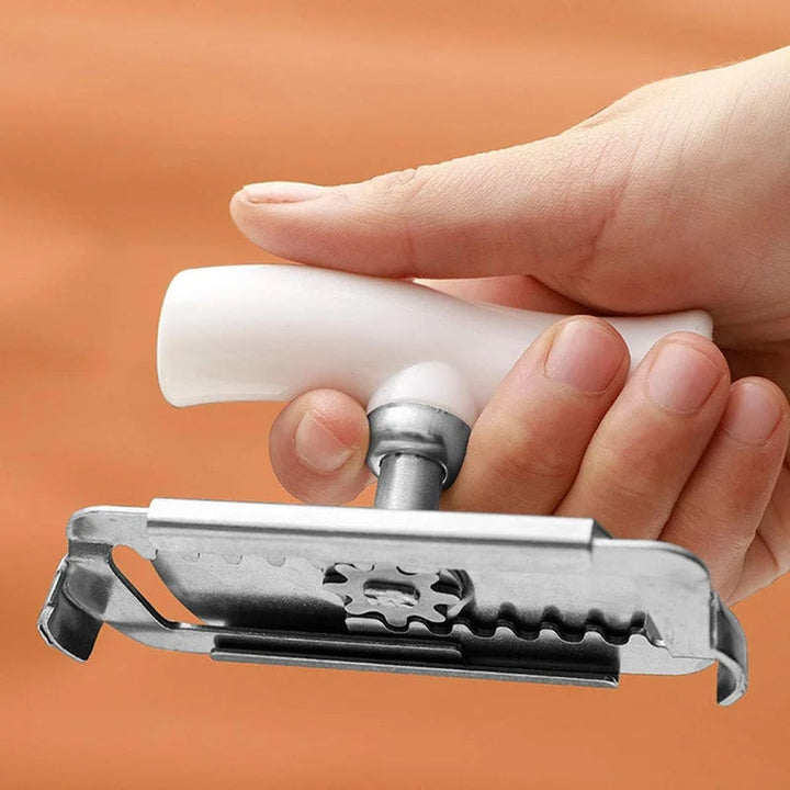Size-adjustable can opener made of stainless steel Viskana