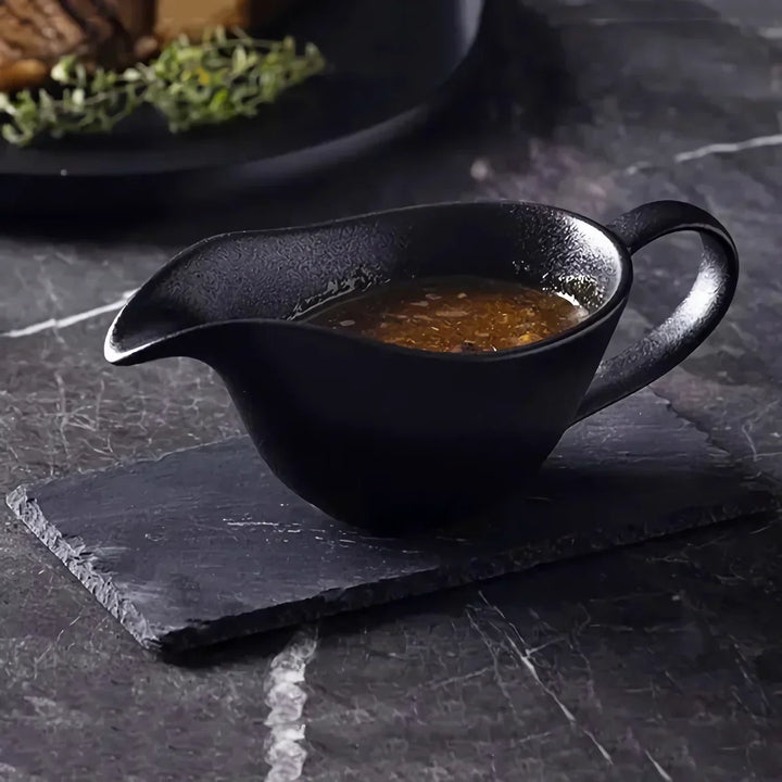 Viskana Elegant Ceramic Gravy Boat for Sauces and Dressings - 220ml