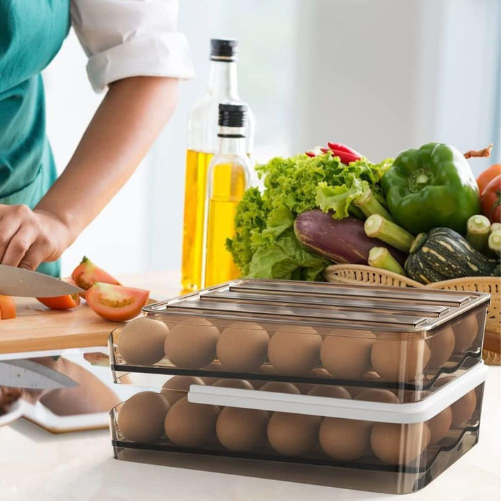 Viskana Stylish and practical egg container with an intelligent stacking design