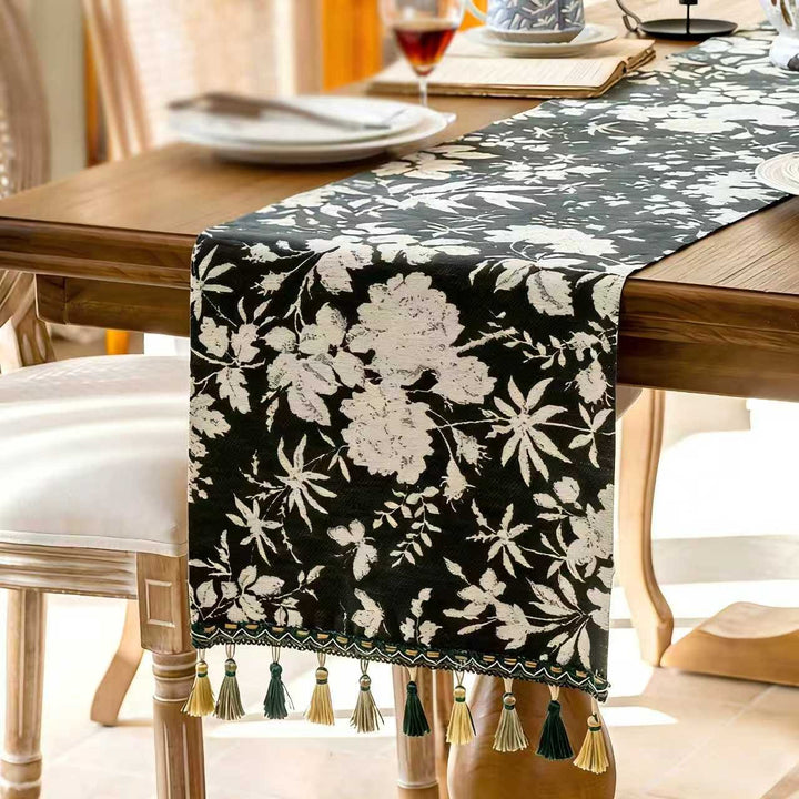 Viskana European and American - Style Chenille Tablecloth