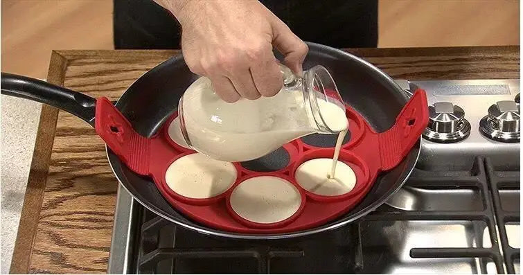 Viskana 2-in-1 Silicone Pancake Mold – Easy and Fun Breakfast Maker
