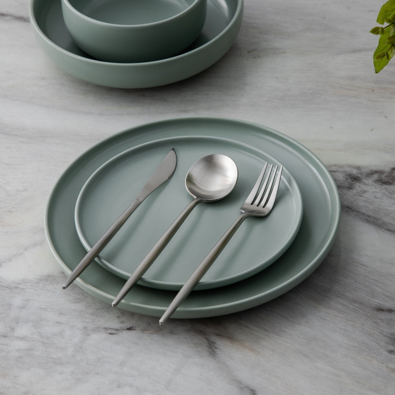 Viskana Minimalist Luxury Cutlery Set – 20 pieces, Titanium & Stainless Steel