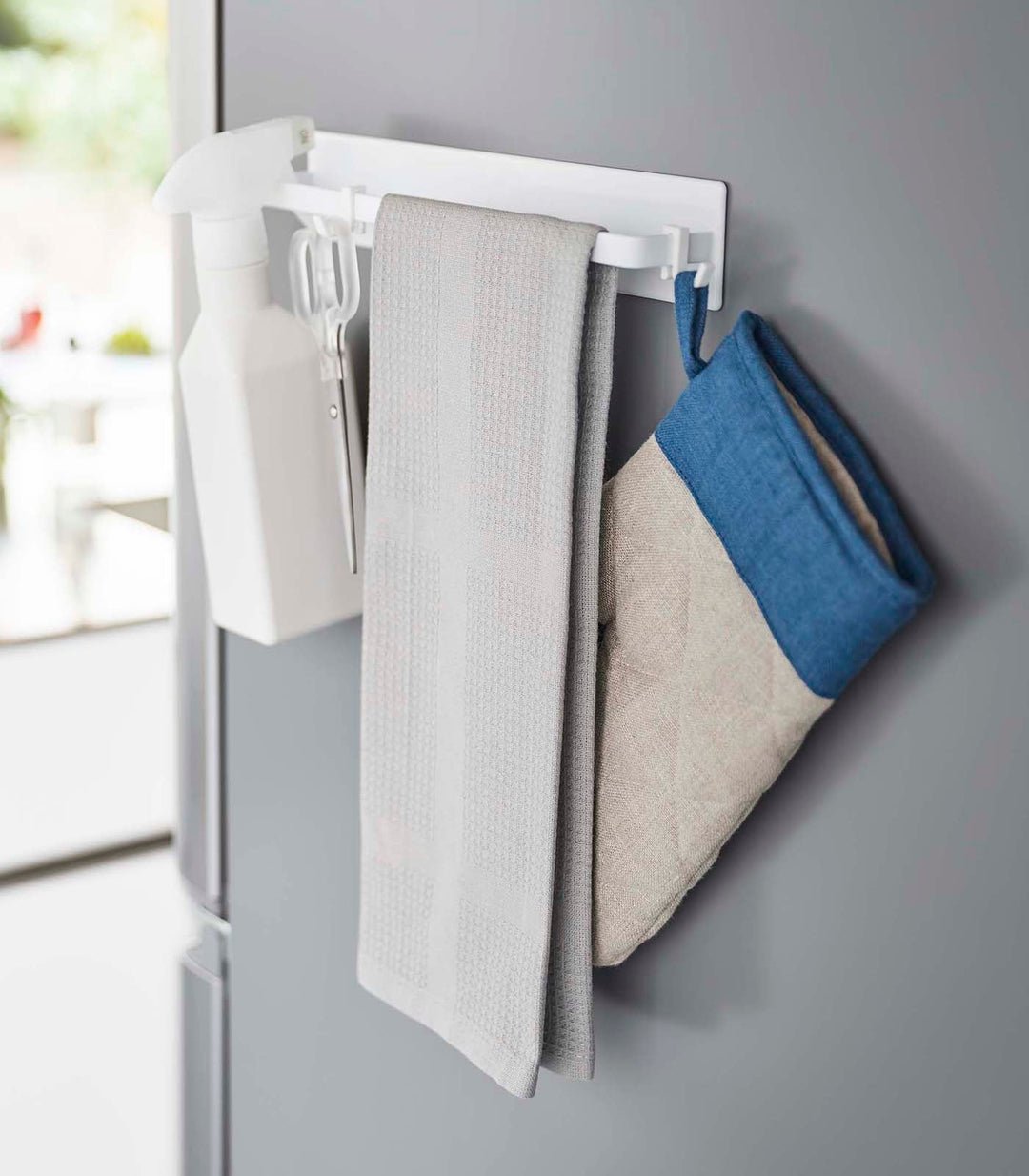 Viskana Magnetic Kitchen Towel Holder - Stainless Steel