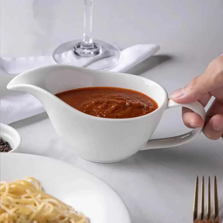 Viskana Elegant Ceramic Gravy Boat for Sauces and Dressings - 220ml