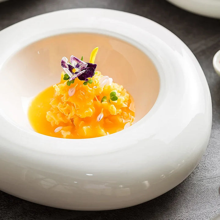 Ceramic Insulation Plate White Irregular Cold Dish Plate for Cuisine Viskana