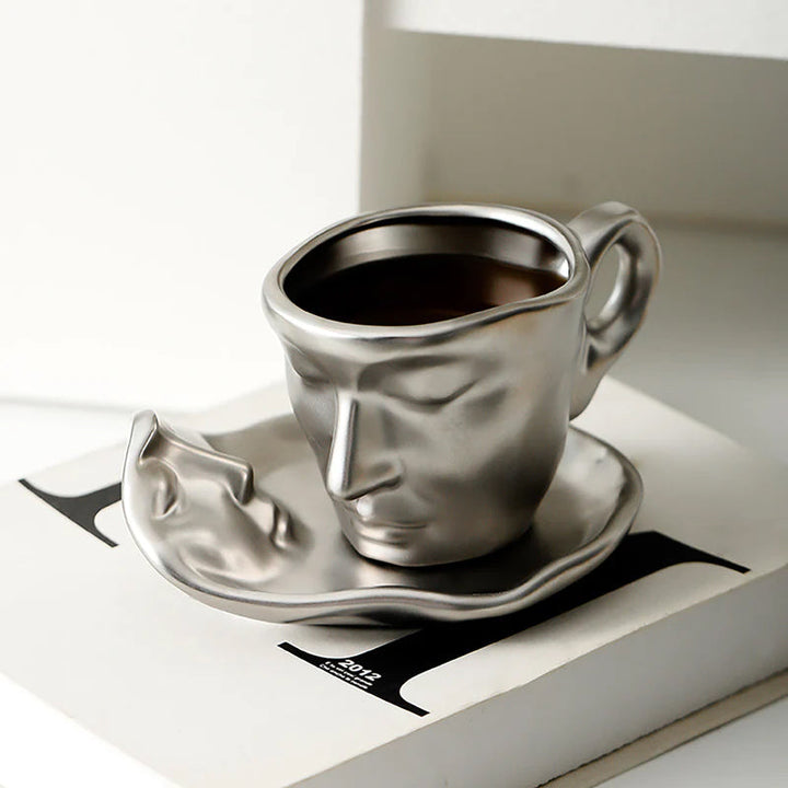 Viskana KissMug – The fusion of art, love & coffee pleasure