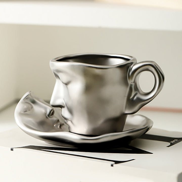 Viskana KissMug – The fusion of art, love & coffee pleasure