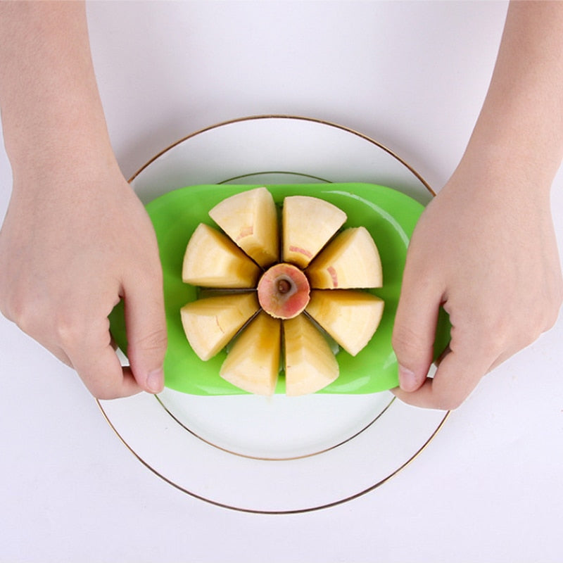 Apple corer with pitter and slicer | Viskana