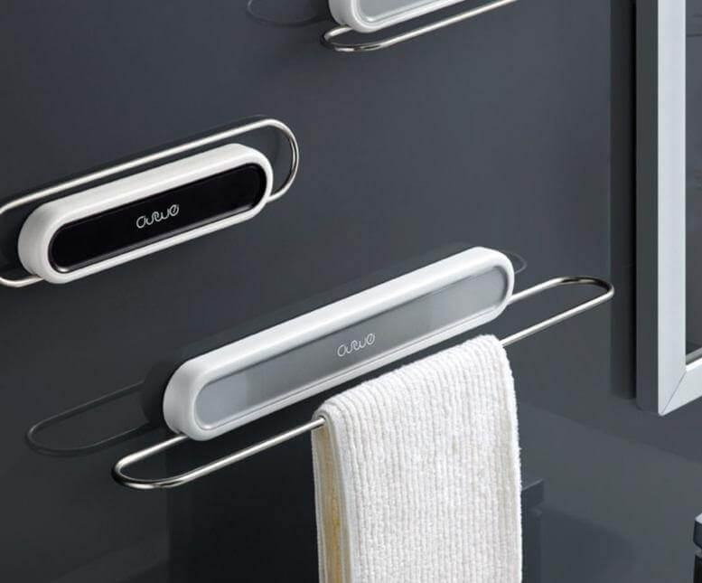Viskana Stainless Steel Wall-Mounted Foldable Towel Hanger