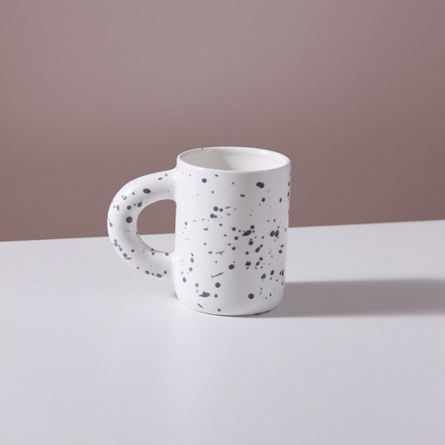 Athenea Cup – Luxe Porcelain Cup with Geometric Design Viskana