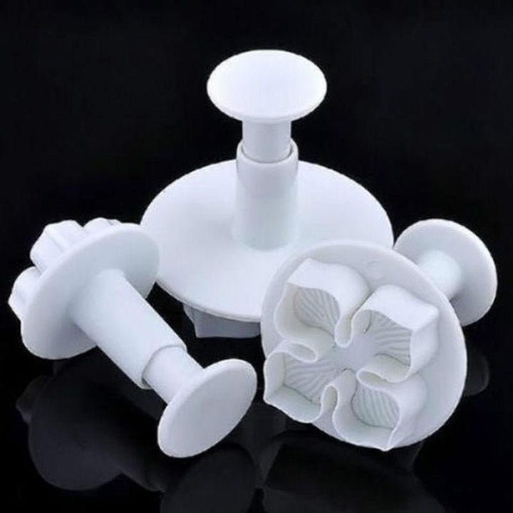 3 Piece Set - Flower Shape Pastry Decorating Tools Viskana