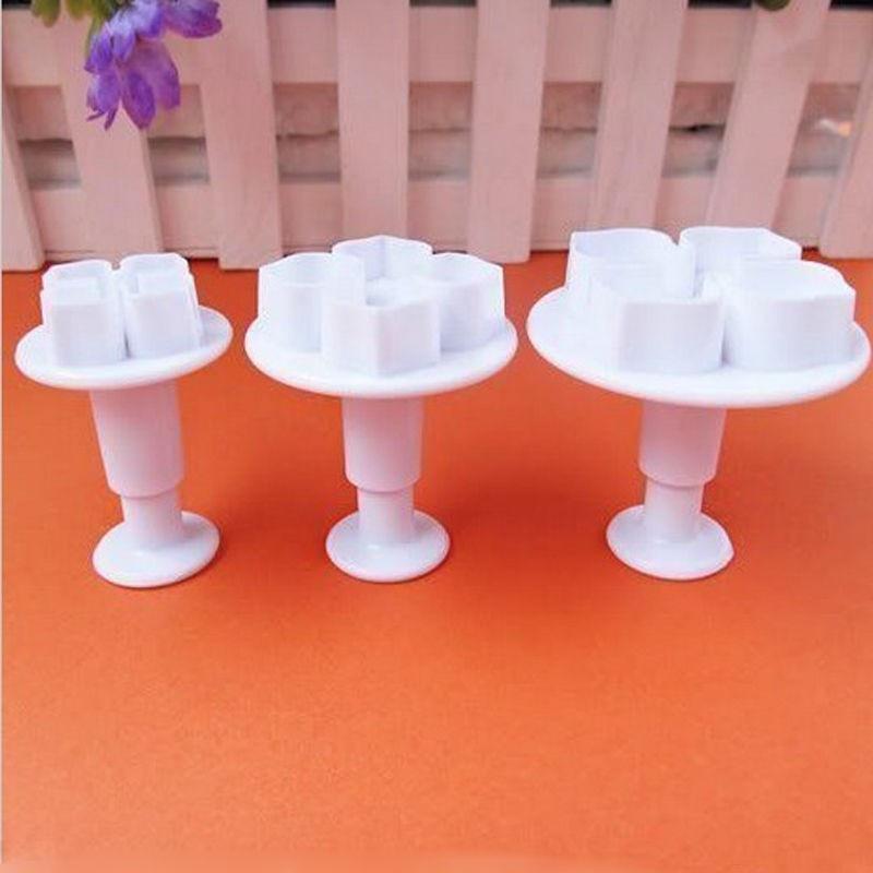 3 Piece Set - Flower Shape Pastry Decorating Tools Viskana