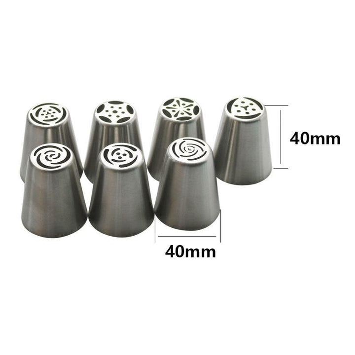 Viskana FloraCake: Flower-Shaped Frosting Nozzles